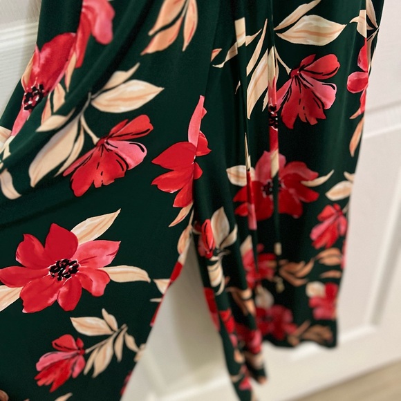 Maggy London Lottie Knit Crop floral Jumpsuit, Sz 2 Stitch Fix, NWT retails $88 - Picture 4 of 10